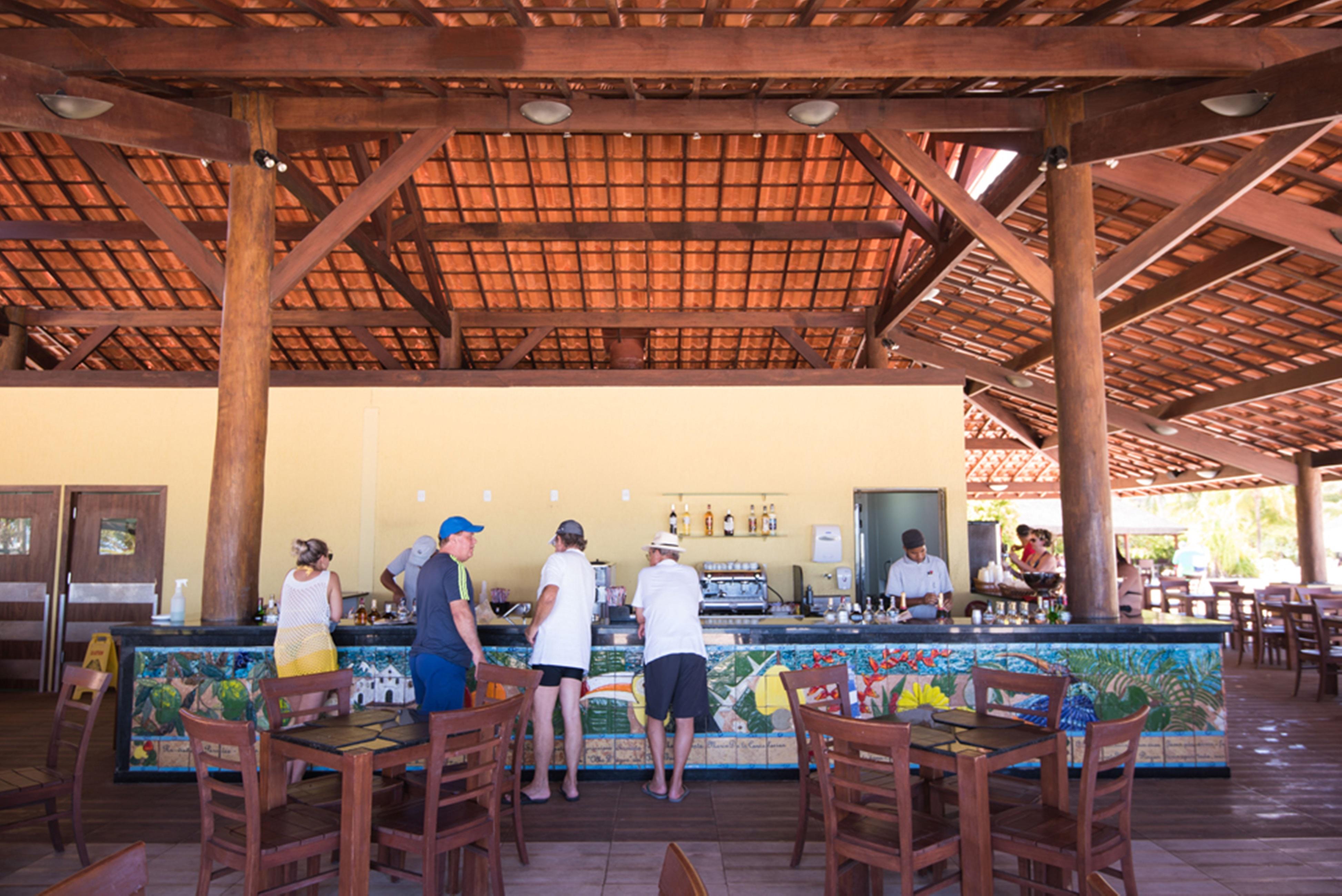 Vila Gale Cabo Cabo de Santo Agostinho Dış mekan fotoğraf The buffet at the resort